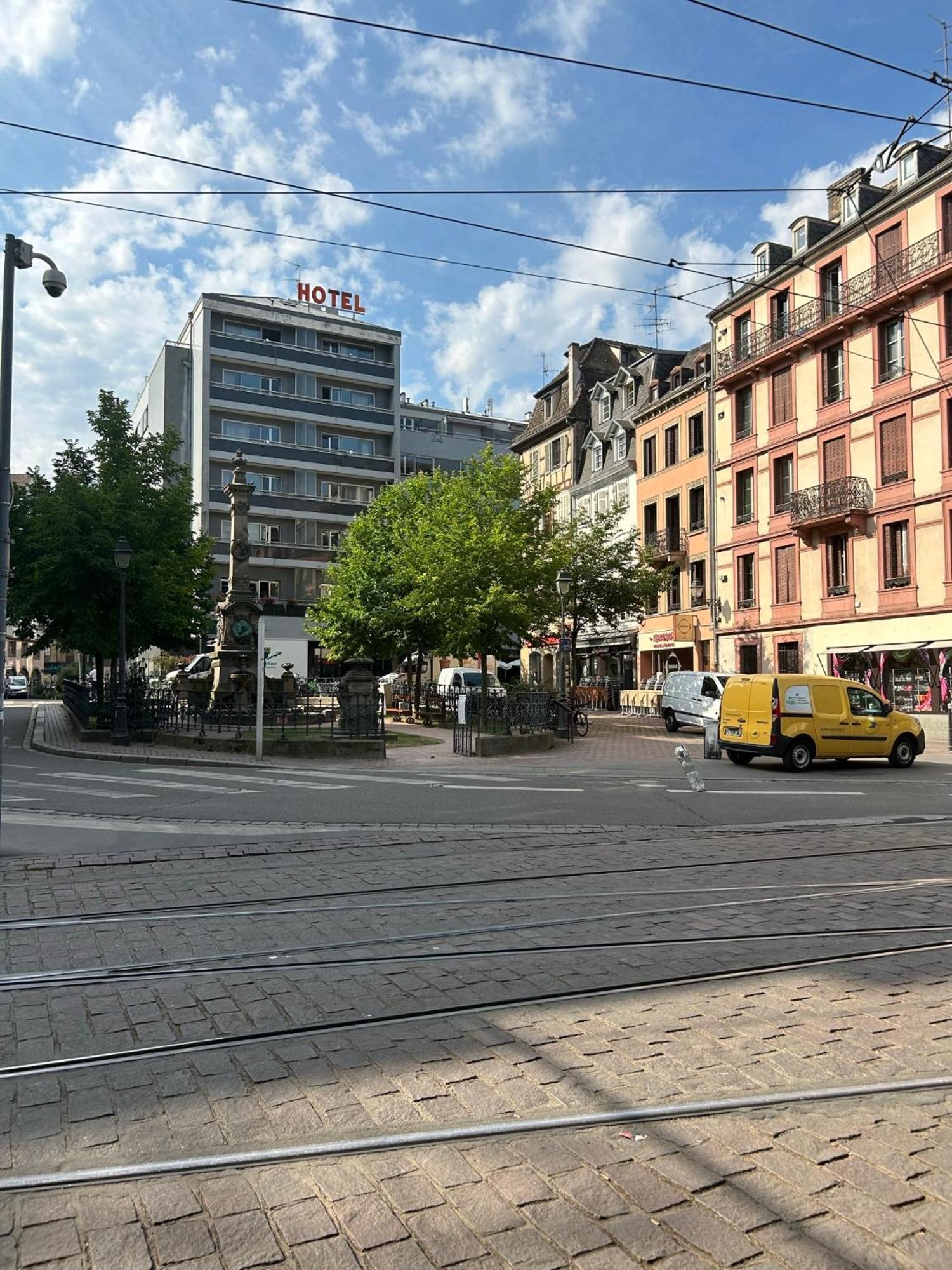 Hyper Center & Petite France - Entire Appartement